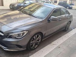 Grigio Usata 2017 Mercedes CLA180 Business Tre volumi | 14.500 € (Buon prezzo)