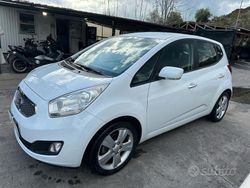 Bianco Usata 2013 Kia Venga Due volumi | 6890 € (Cara)