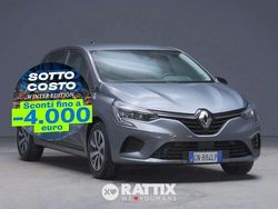 Grigio titanio Usata 2023 Renault Clio V Equilibre Tre volumi | 11.932 € (Ottimo prezzo)