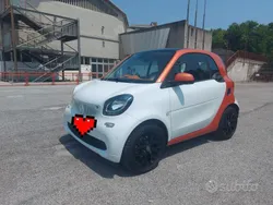 Usata 2015 Smart ForTwo Coupé Due volumi | 10.500 € (Buon prezzo)