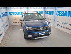 Blu/azzurro(met.) Usata 2017 Dacia Sandero Stepway Due volumi | 7600 € (Buon prezzo)