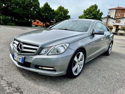 Grigio Usata 2012 Mercedes E220 Executive Tre volumi | 11.500 € (Super prezzo)