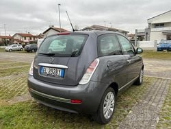 Usata 2011 Lancia Ypsilon Due volumi | 4100 € (Buon prezzo)