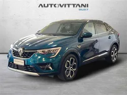 Blu scuro Usata 2022 Renault Arkana Intens SUV | 21.500 € (Buon prezzo)