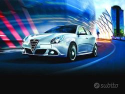 Grigio Usata 2015 Alfa Romeo Giulietta Progression Tre volumi | 5300 € (Ottimo prezzo)