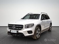 Grigio Usata 2021 Mercedes GLB200 Executive SUV | 29.596 € (Super prezzo)