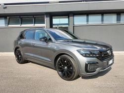 Usata 2020 VW Touareg Advance SUV | 41.500 € (Cara)