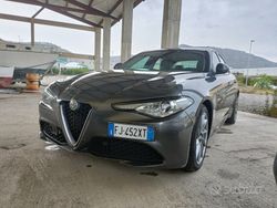 Grigio Usata 2017 Alfa Romeo Giulia Tre volumi | 20.700 € (Molto cara)