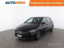 Nero Usata 2021 Mercedes B180 Monovolume | 21.999 € (Super prezzo)