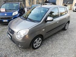 Marrone Usata 2009 Kia Picanto Due volumi | 2500 € (Ottimo prezzo)