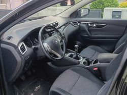 Nero Usata 2016 Nissan Qashqai Acenta SUV | 8900 € (Buon prezzo)