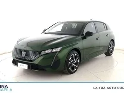 Verde olivine Nuova 2025 Peugeot 308 Allure Tre volumi | 27.900 € (Buon prezzo)