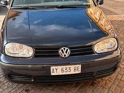 Blu Usata 1998 VW Golf Cabriolet Cabrio | 4990 €