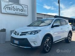 Bianco Usata 2014 Toyota RAV4 Anniversary SUV | 11.400 € (Buon prezzo)
