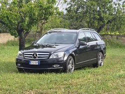 Usata 2010 Mercedes C220 Avantgarde Station wagon | 9999 €