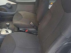 Bianco Usata 2011 Toyota Aygo Connect Style Due volumi | 7000 € (Cara)