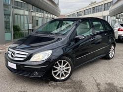 Nero Usata 2008 Mercedes B200 Monovolume | 3200 € (Buon prezzo)
