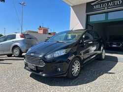 Nero Usata 2014 Ford Fiesta Business Edition Tre volumi | 4999 € (Ottimo prezzo)