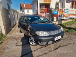 Grigio Usata 2009 Fiat Punto Active Tre volumi | 1900 € (Ottimo prezzo)
