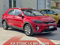 Rosso Nuova 2024 Kia Stonic Urban SUV | 17.950 € (Buon prezzo)