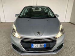 Grigio Usata 2016 Peugeot 208 Active Due volumi | 8400 € (Cara)