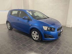 Blu Usata 2011 Chevrolet Aveo Tre volumi | 5950 € (Molto cara)