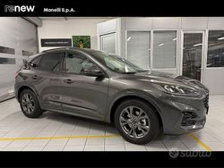 Grigio Usata 2023 Ford Kuga ST-Line SUV | 25.900 € (Buon prezzo)