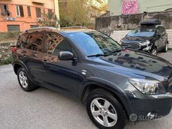 Usata 2009 Toyota RAV4 Sol Station wagon | 8900 € (Cara)