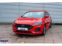 Rosso Usata 2022 Ford Focus ST-Line Tre volumi | 18.500 € (Ottimo prezzo)