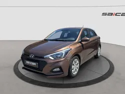 Marrone Usata 2019 Hyundai i20 Advanced Tre volumi | 9990 € (Buon prezzo)