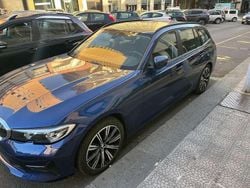 Blu/azzurro Usata 2020 BMW 318 Advantage Station wagon | 26.900 € (Molto cara)