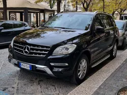 Nero Usata 2015 Mercedes ML250 Premium SUV | 14.500 € (Super prezzo)