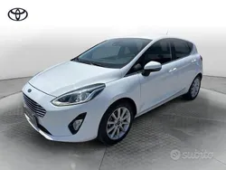 Bianco Usata 2017 Ford Fiesta ST-Line Due volumi | 8900 € (Ottimo prezzo)