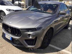 Grigio / metallizzato Usata 2022 Maserati Levante GT SUV | 48.950 € (Buon prezzo)