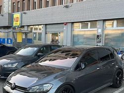 Grigio Usata 2018 VW Golf VII R Tre volumi | 21.900 € (Buon prezzo)