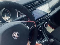 Bianco Usata 2010 Alfa Romeo Giulietta Due volumi | 6500 € (Buon prezzo)