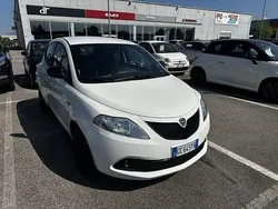Bianco Usata 2020 Lancia Ypsilon Gold Due volumi | 10.700 € (Buon prezzo)