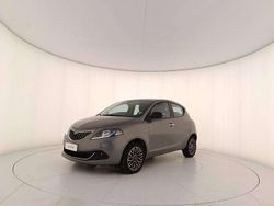 Grigio pietra Usata 2024 Lancia Ypsilon Due volumi | 14.000 € (Cara)