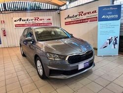 Grigio Usata 2022 Skoda Fabia Ambition Tre volumi | 12.200 € (Buon prezzo)