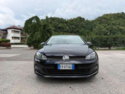 Nero Usata 2013 VW Golf VII Highline Tre volumi | 11.900 € (Buon prezzo)