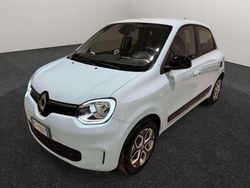 Celeste Usata 2024 Renault Twingo Urban Night Due volumi | 13.900 € (Buon prezzo)