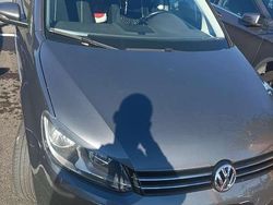 Usata 2010 VW Touran Highline Monovolume | 8000 € (Buon prezzo)