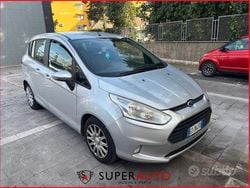 Grigio Usata 2015 Ford B-MAX Titanium Monovolume | 5900 € (Buon prezzo)