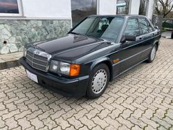 Nero Usata 1985 Mercedes 190 Tre volumi | 29.500 €