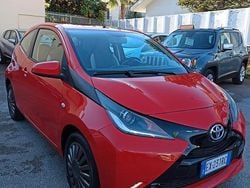 Rosso Usata 2014 Toyota Aygo X-clusiv Due volumi | 6790 € (Buon prezzo)