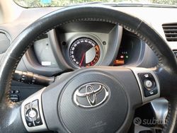 Usata 2009 Toyota Urban Cruiser SUV | 7500 € (Buon prezzo)