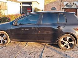 Usata 2006 VW Golf V Goal Tre volumi | 2500 € (Buon prezzo)