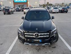 Usata 2021 Mercedes GLB180 SUV | 31.999 €