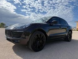 Nero Usata 2015 Porsche Macan S SUV | 38.000 € (Buon prezzo)