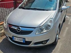Grigio Usata 2007 Opel Corsa Enjoy Tre volumi | 2950 € (Buon prezzo)
